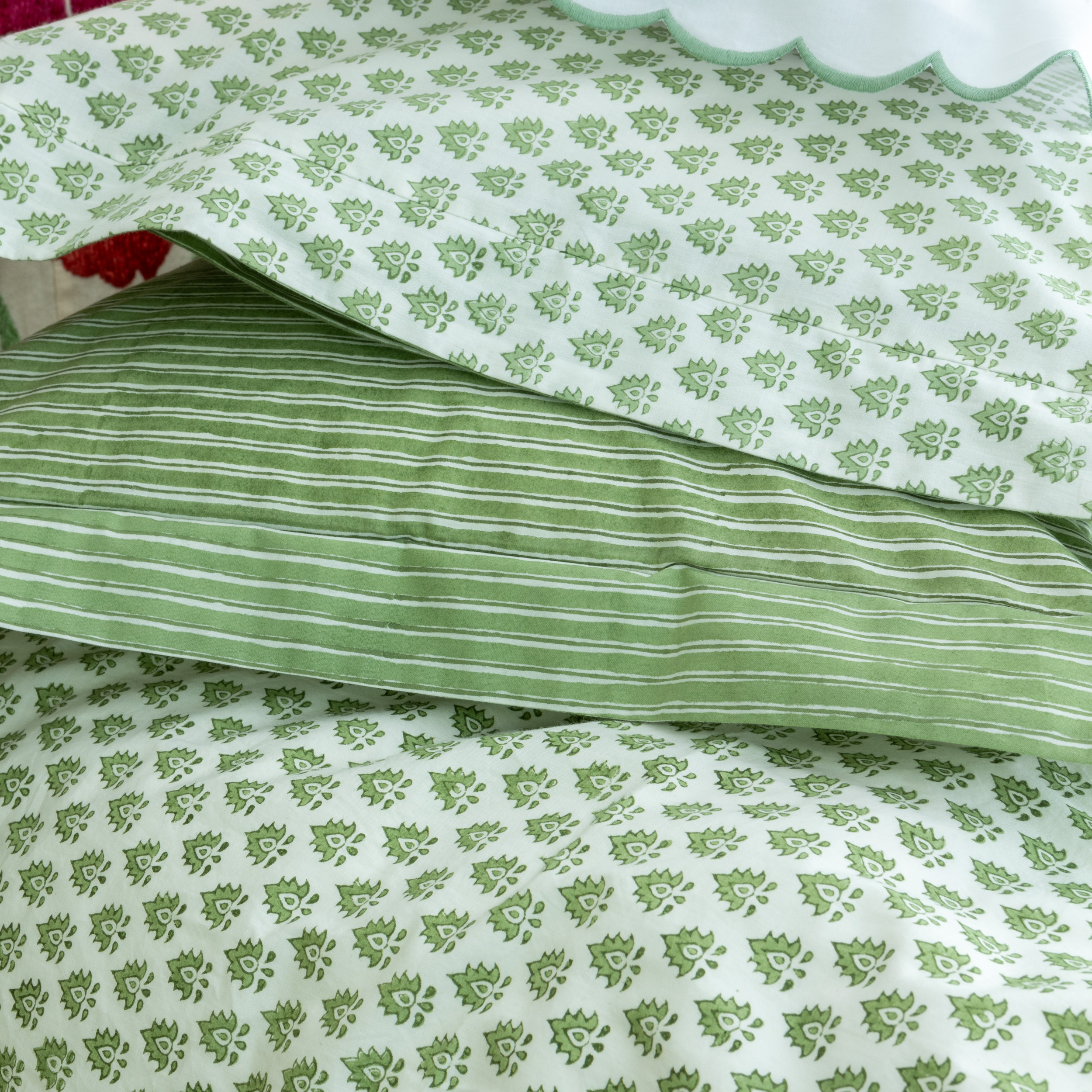 Green Pomily Duvet Cover