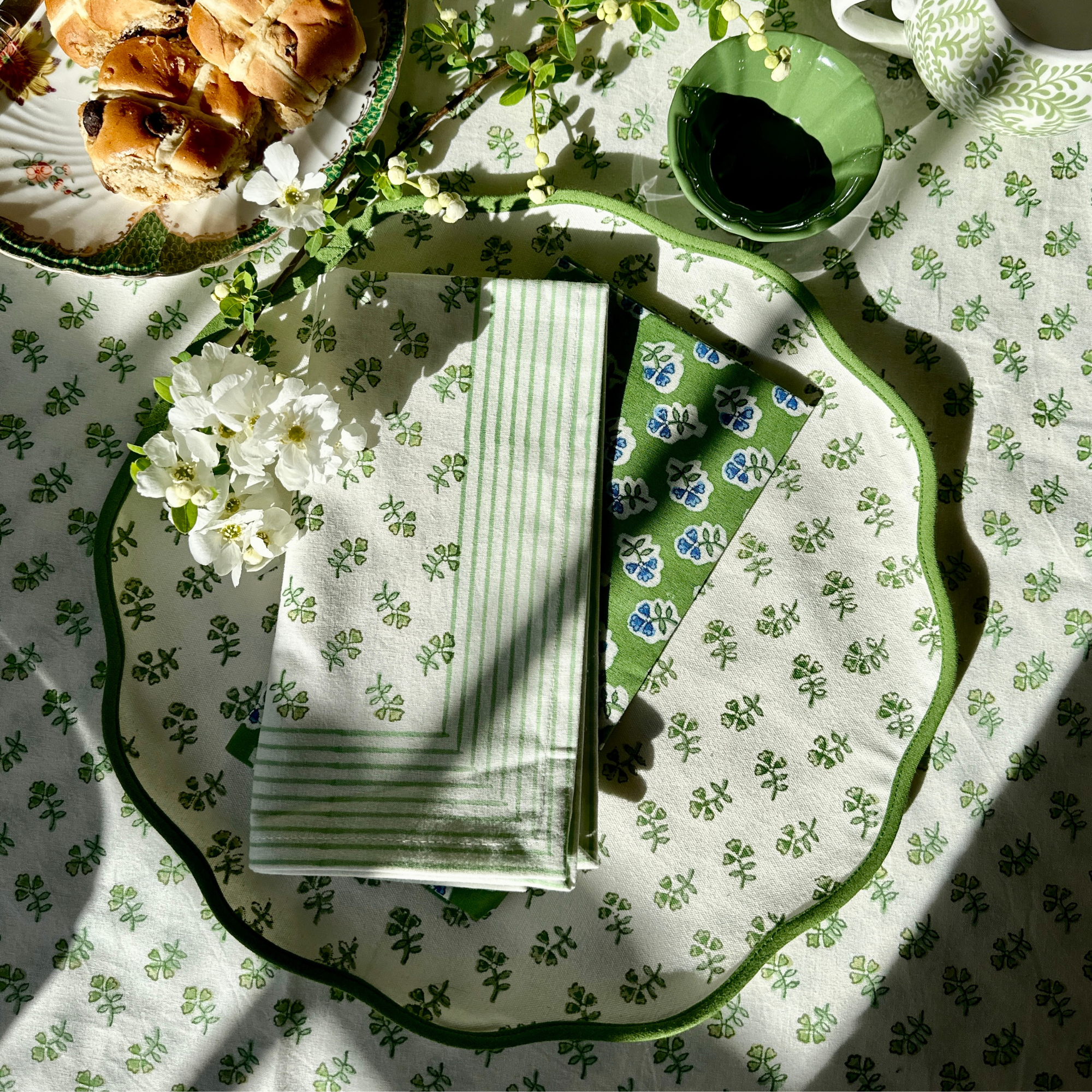 Green Ditsy Scallop Placemat