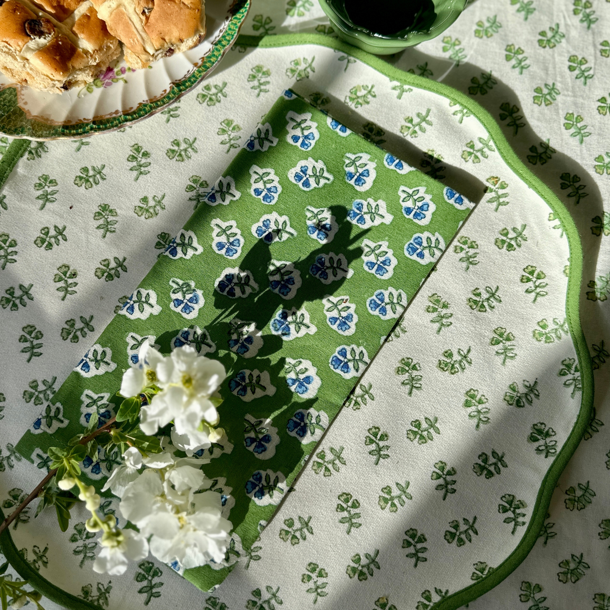Green Ditsy Scallop Placemat