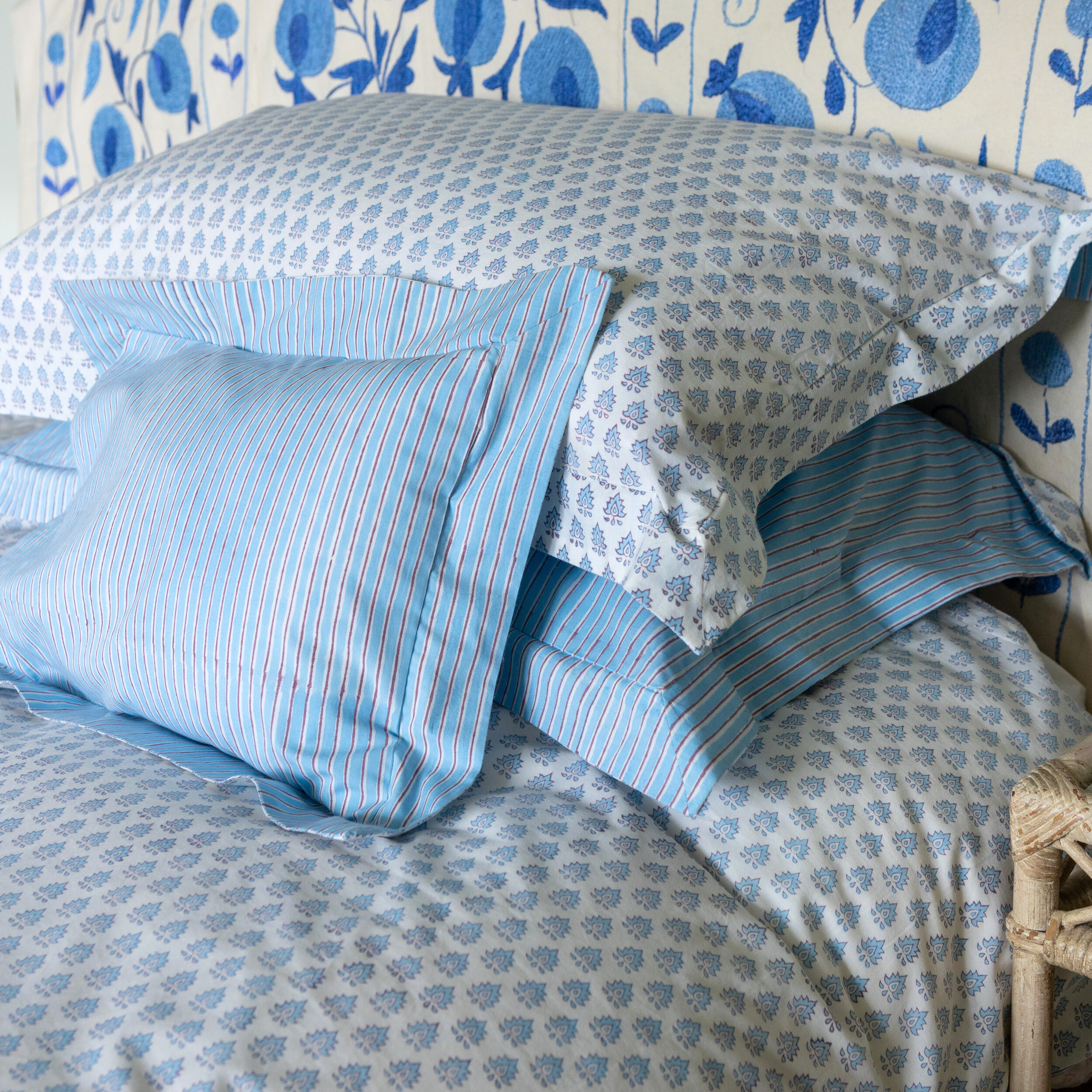 Blue Pomily Duvet Cover
