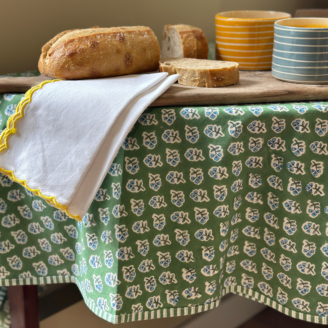 Green Floral printed round tablecloth