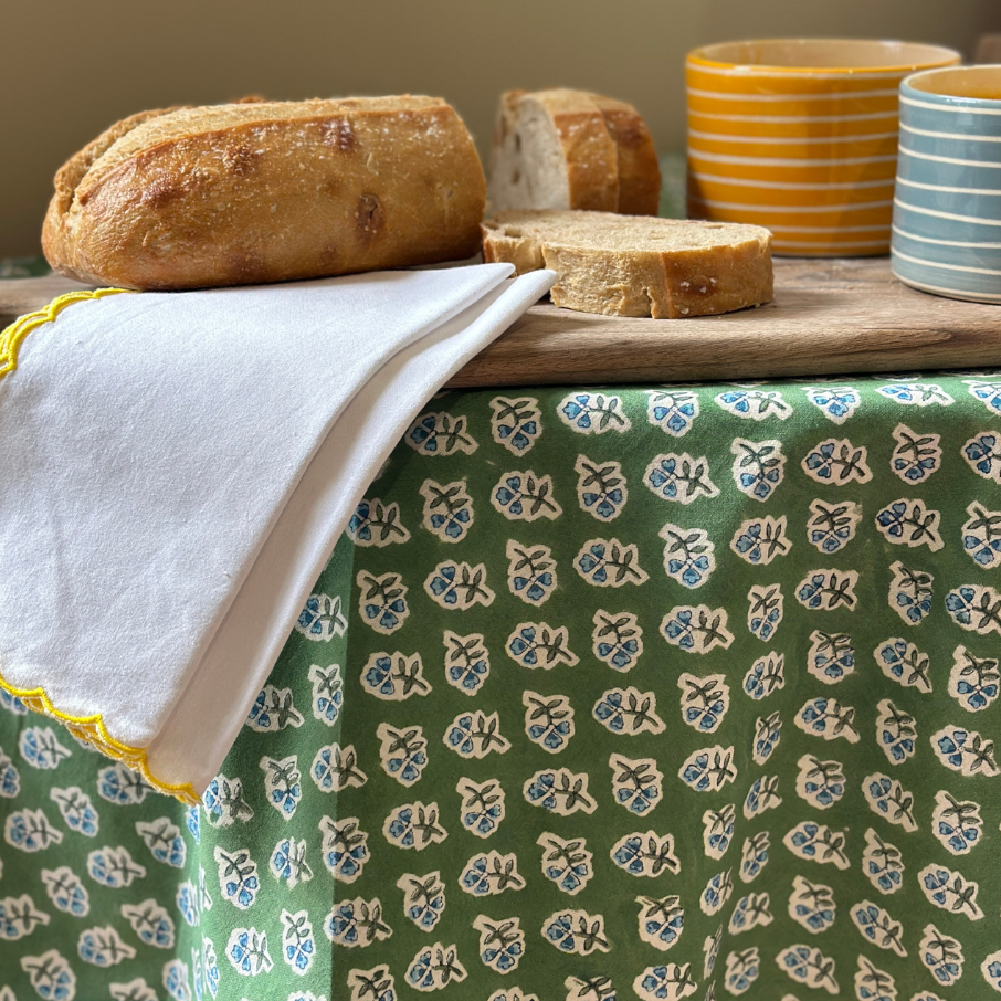 Green Floral printed round tablecloth