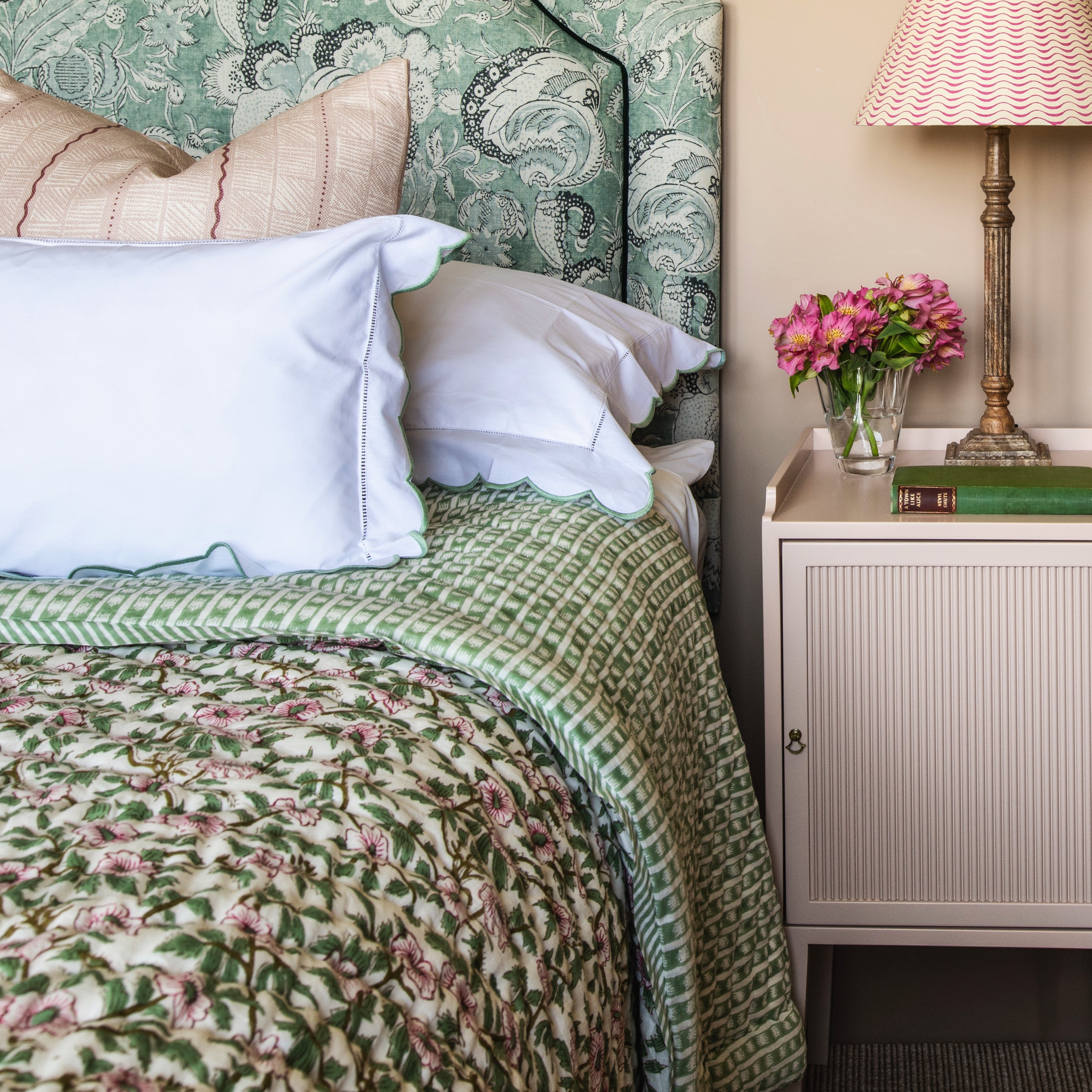 Green and Pink reversible floral quilt/bedspread