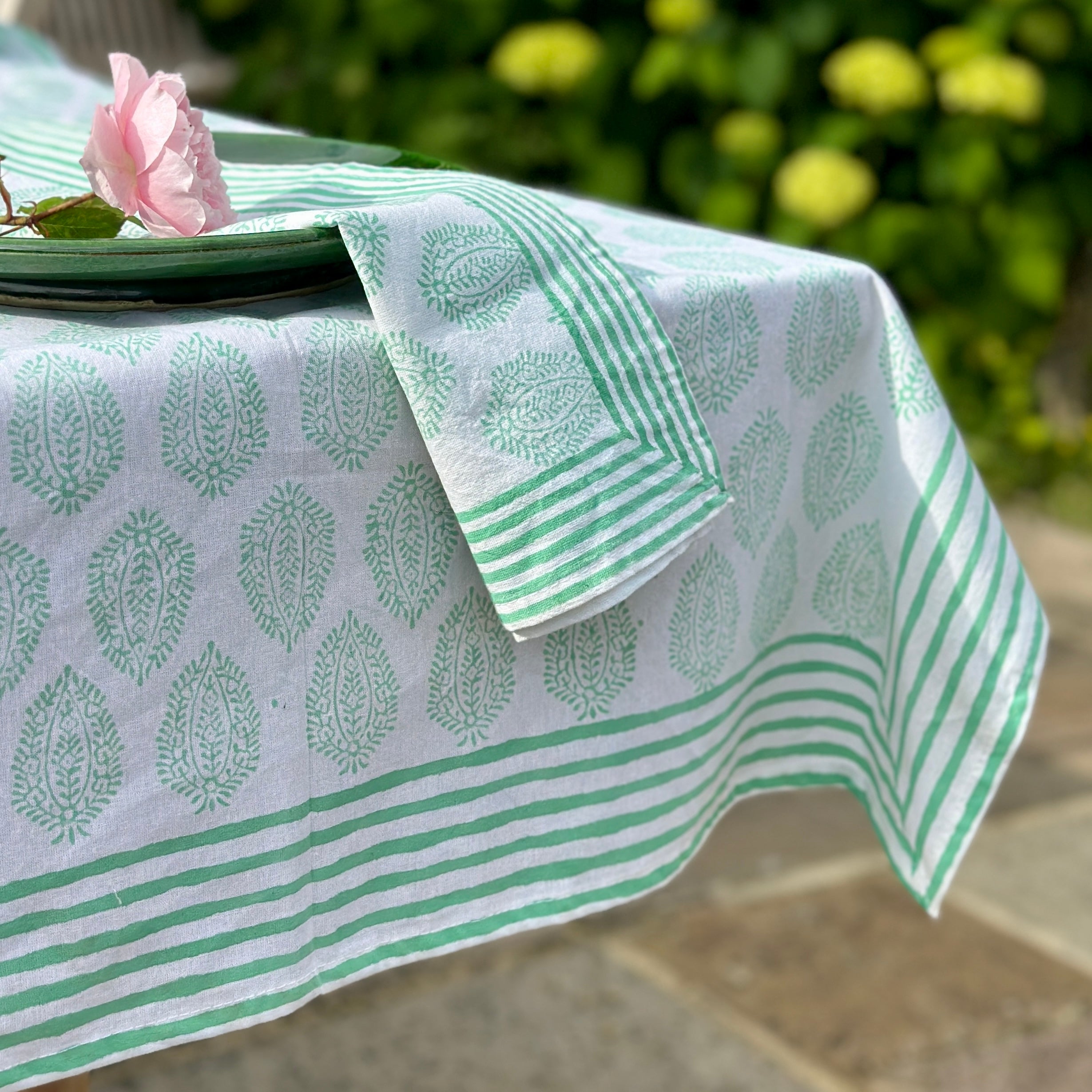 Green Leaf Tablecloth
