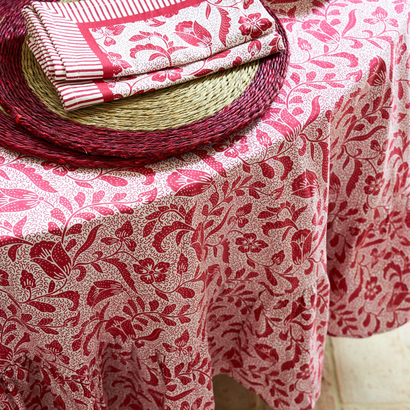 Ottilie Round Tablecloth