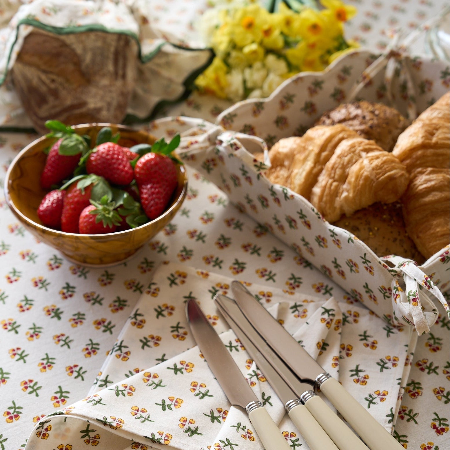 Yellow Ditsy Scallop Tray
