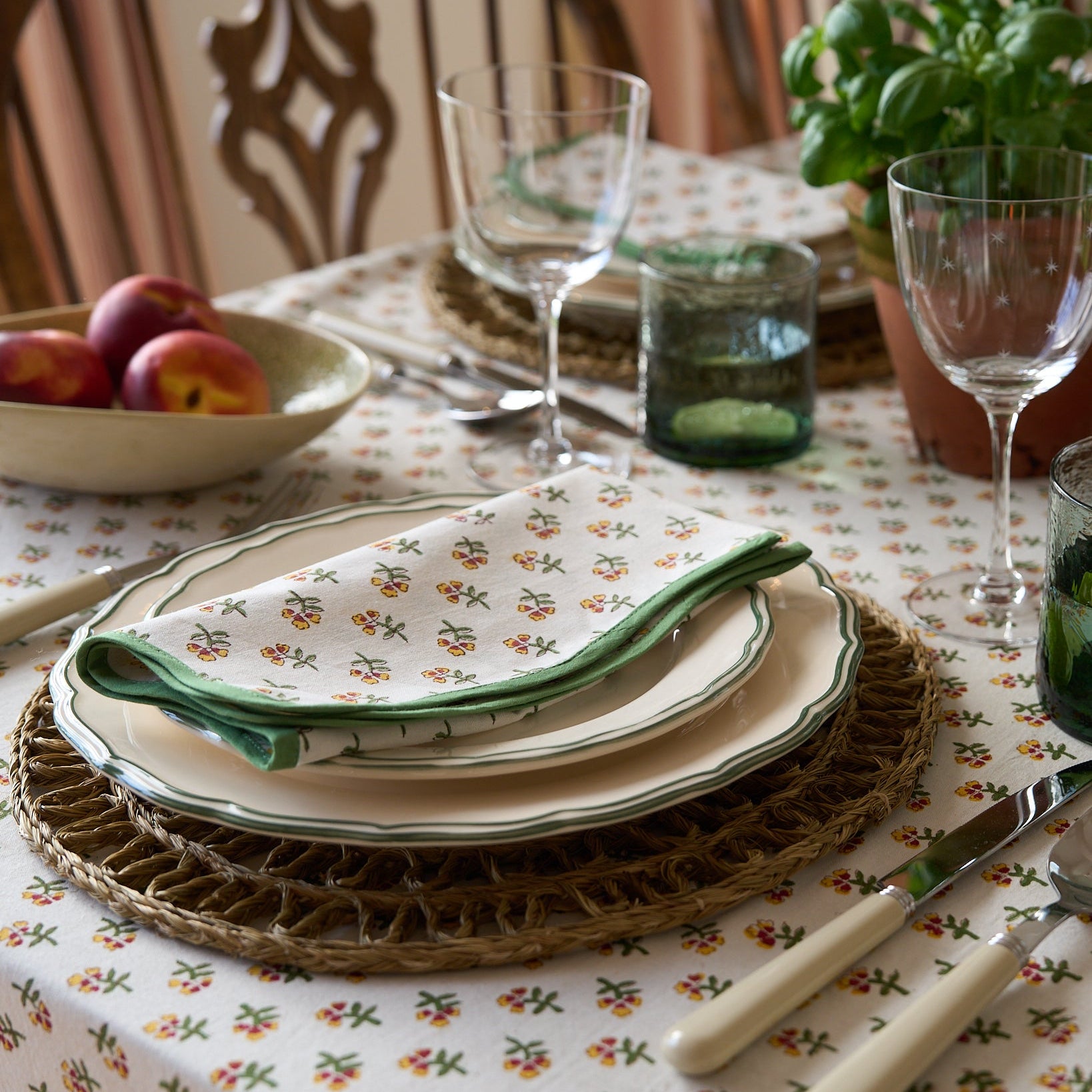 Green Scallop Yellow Ditsy Napkins - Set of 4