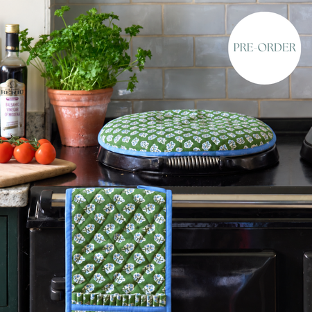 Apple Green Ditsy AGA Cover