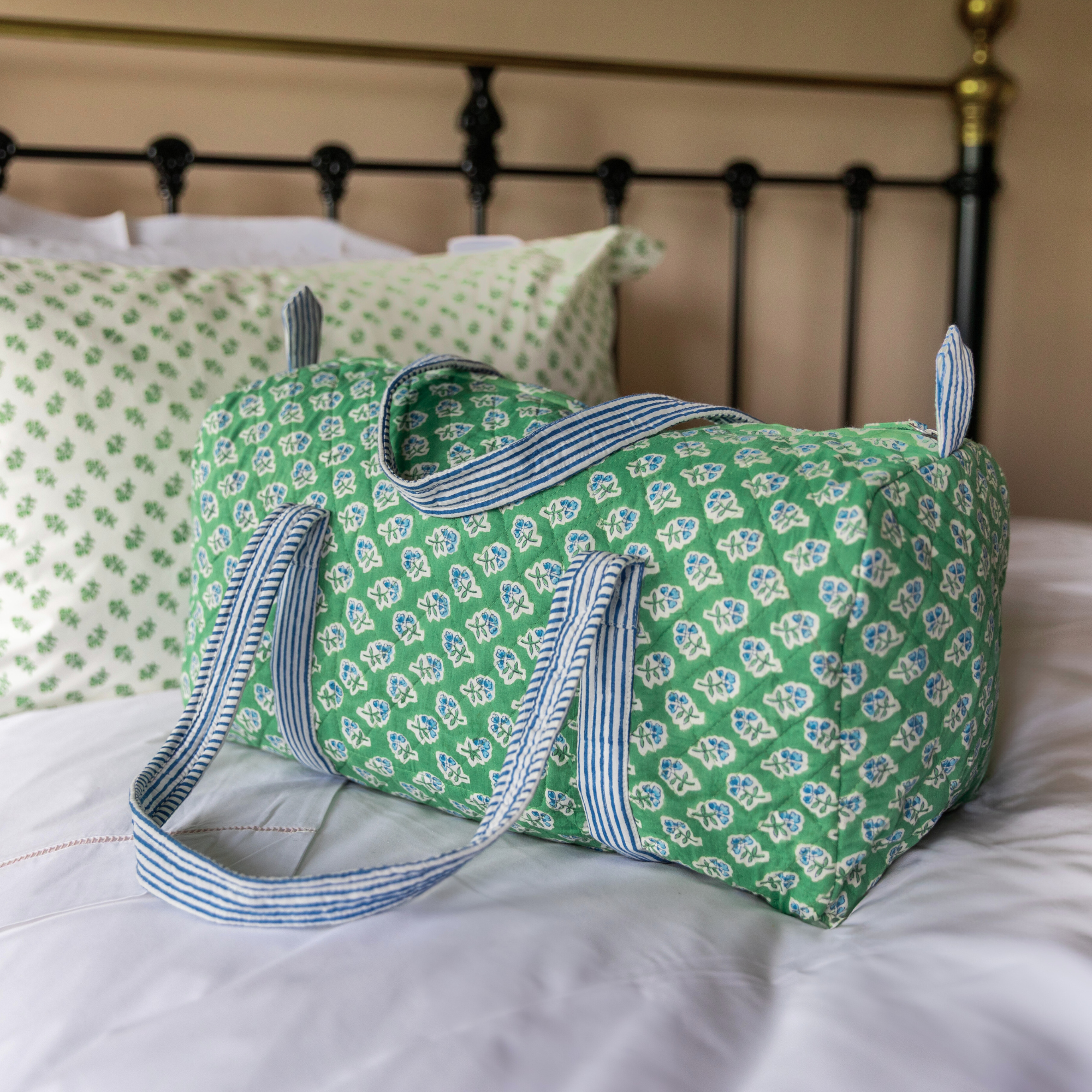 Apple Green Ditsy Weekend Bag