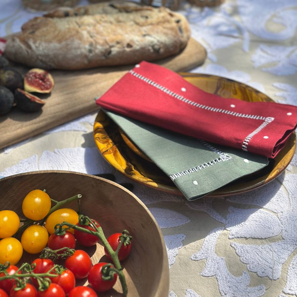 Red Linen Dot Napkin - Set of 4