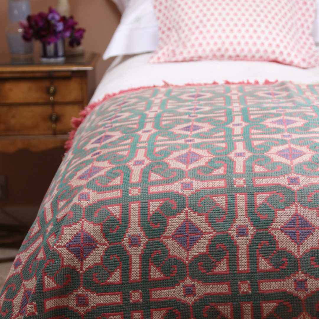 FRINGED CROSS STITCH THROW 4