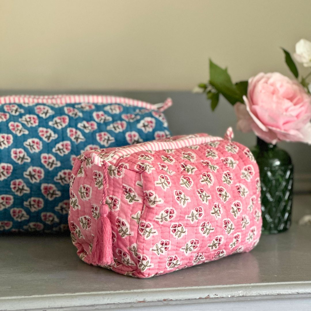 Rose Pink Ditsy Wash Bag