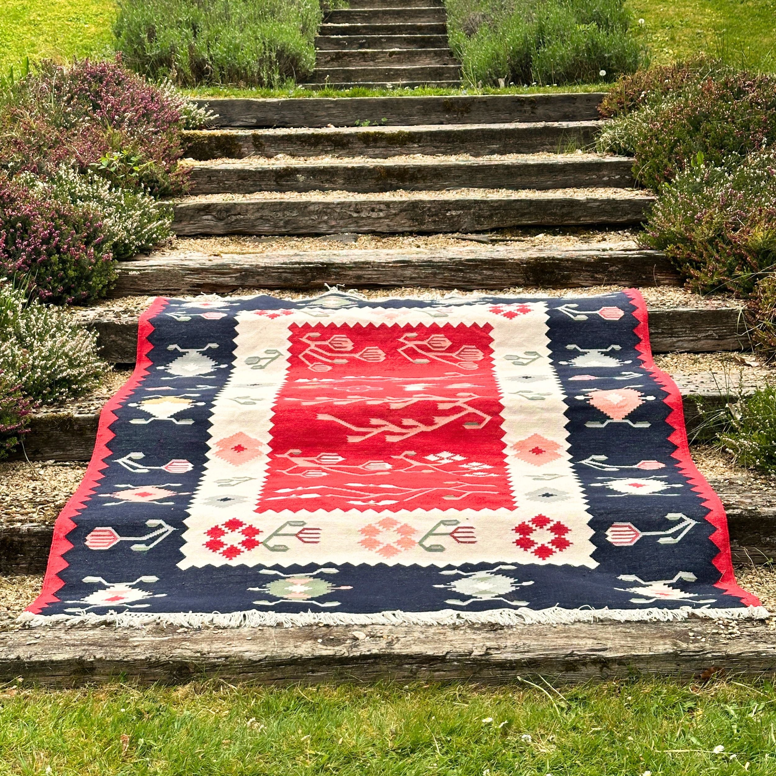 Meadow Rug in Navy and Red