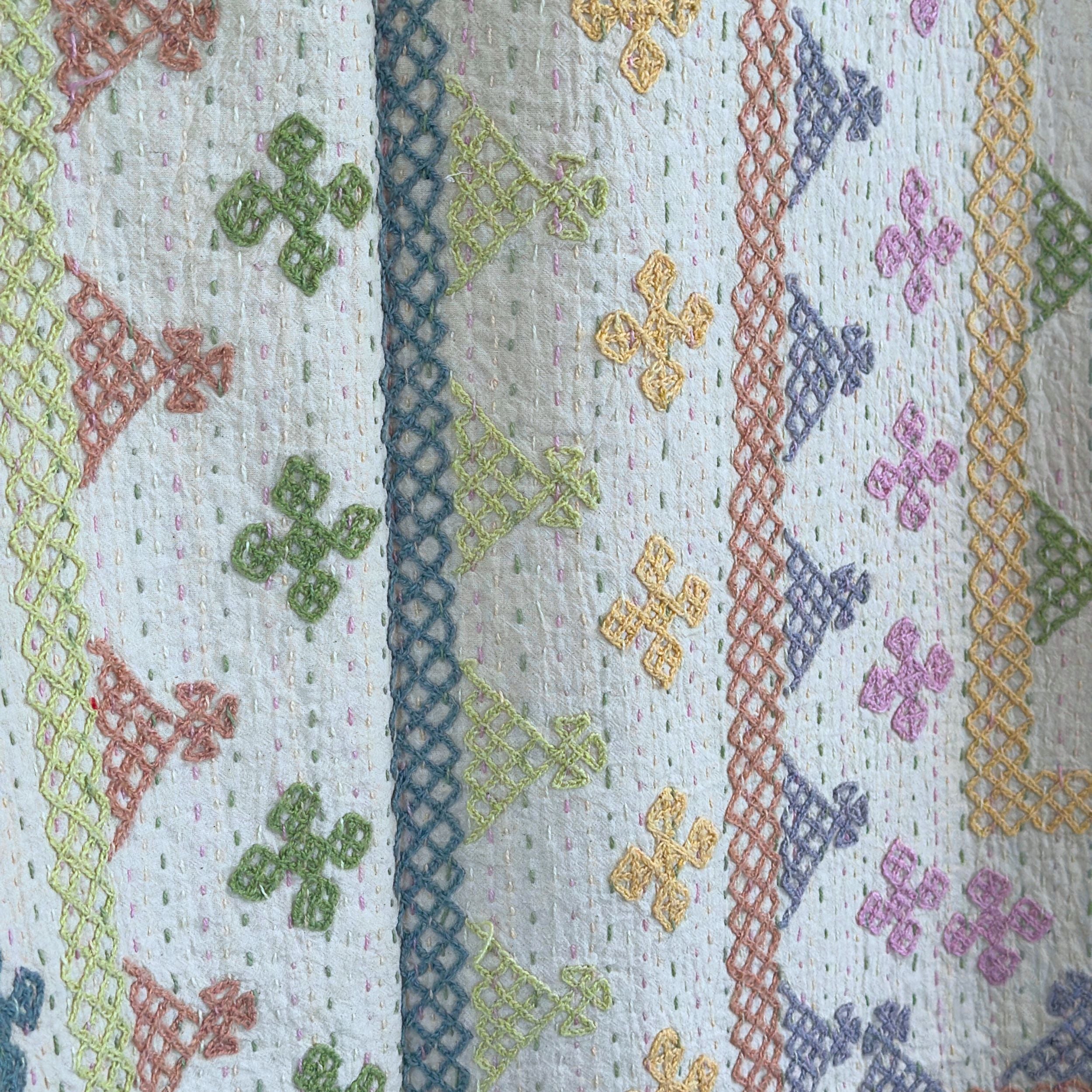 SINGLE KANTHA - GREY, LILAC, PEACH, PINK, GREEN