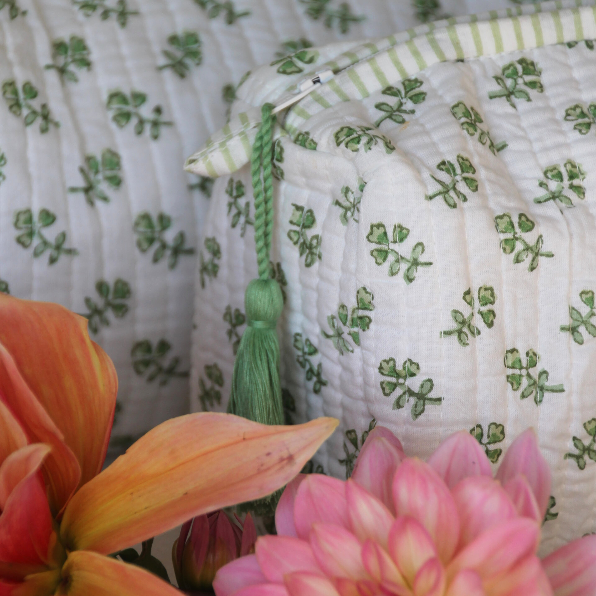 Green Ditsy Wash Bag