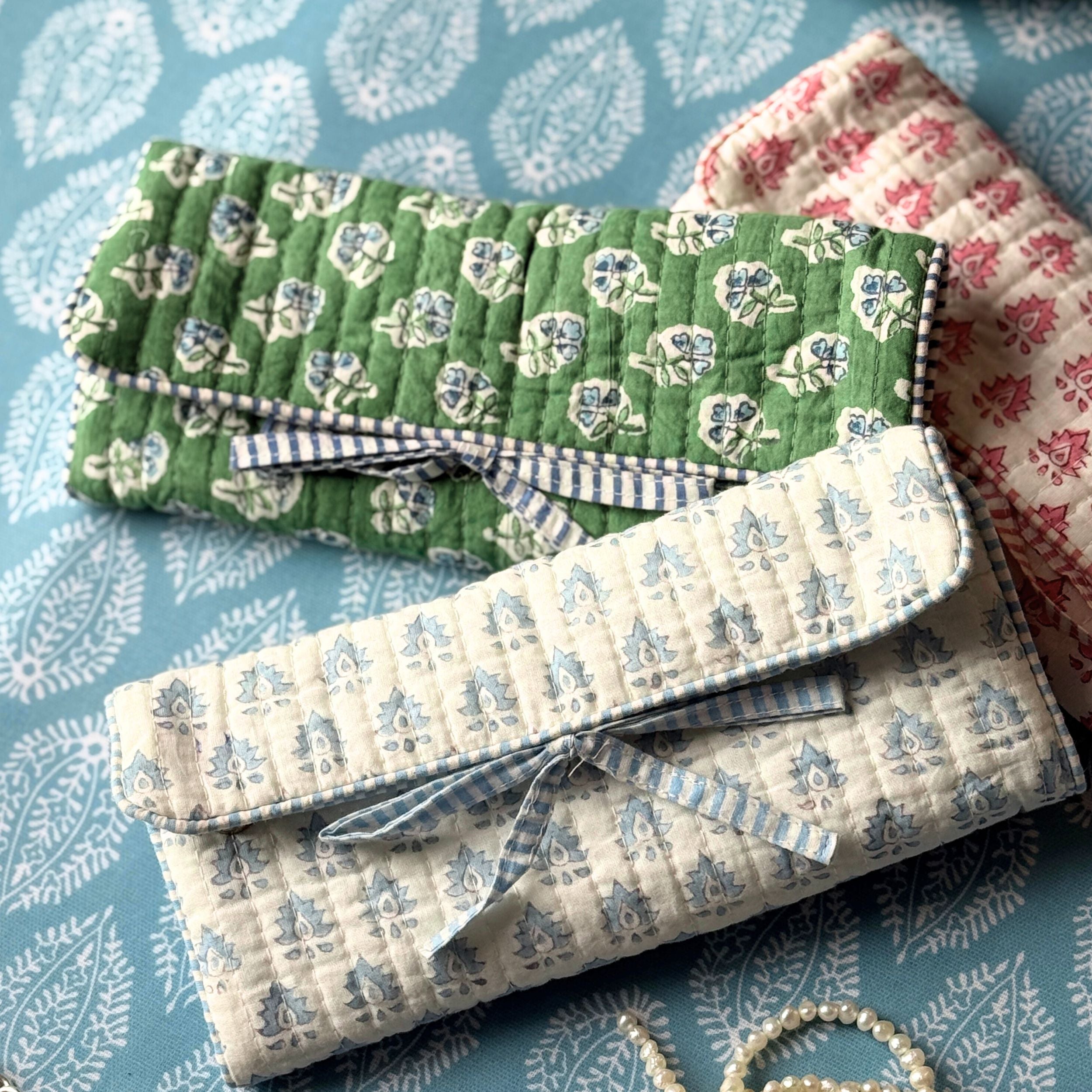 Apple Green Ditsy Jewellery Roll