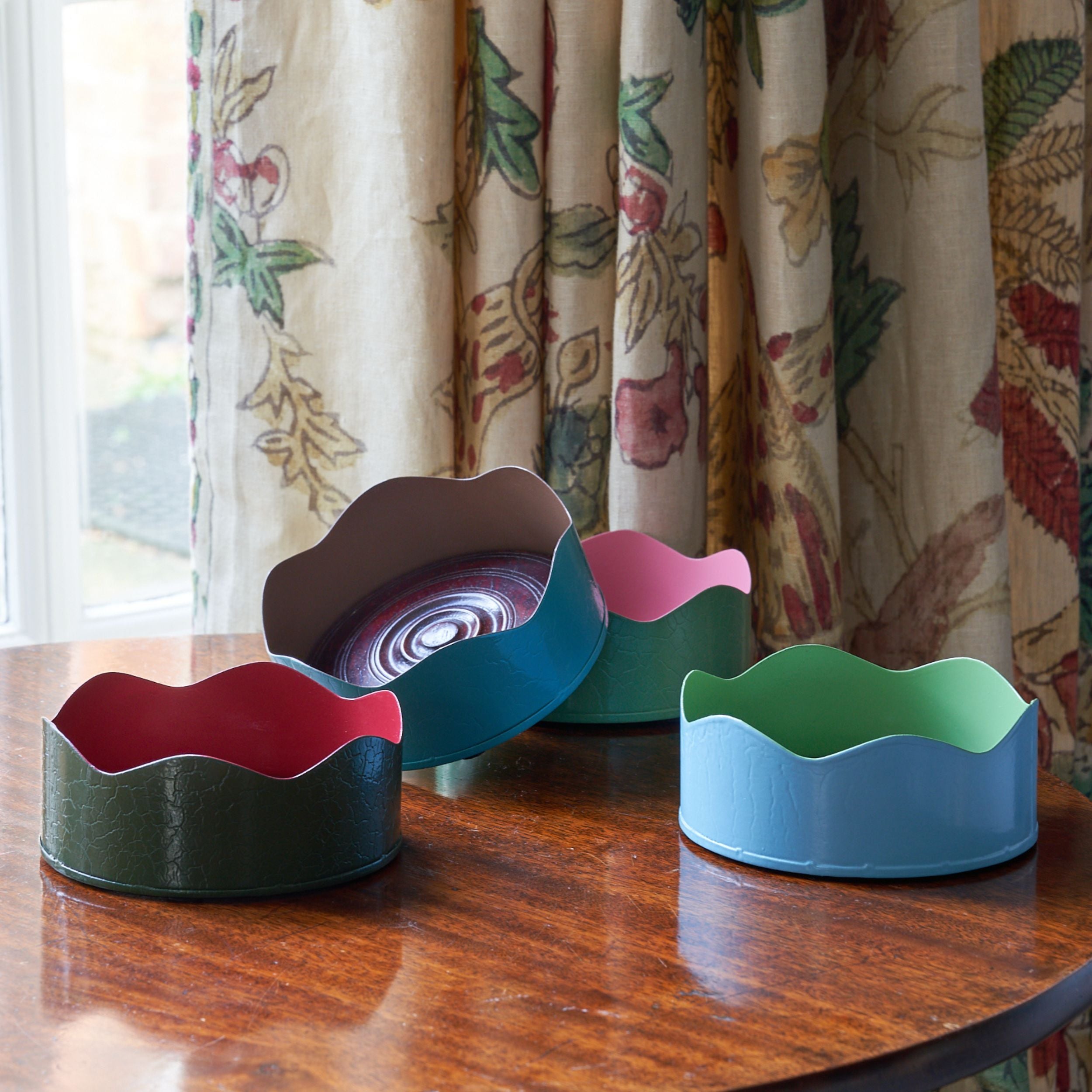 Toleware Wine Coaster - Dark Green & Raspberry