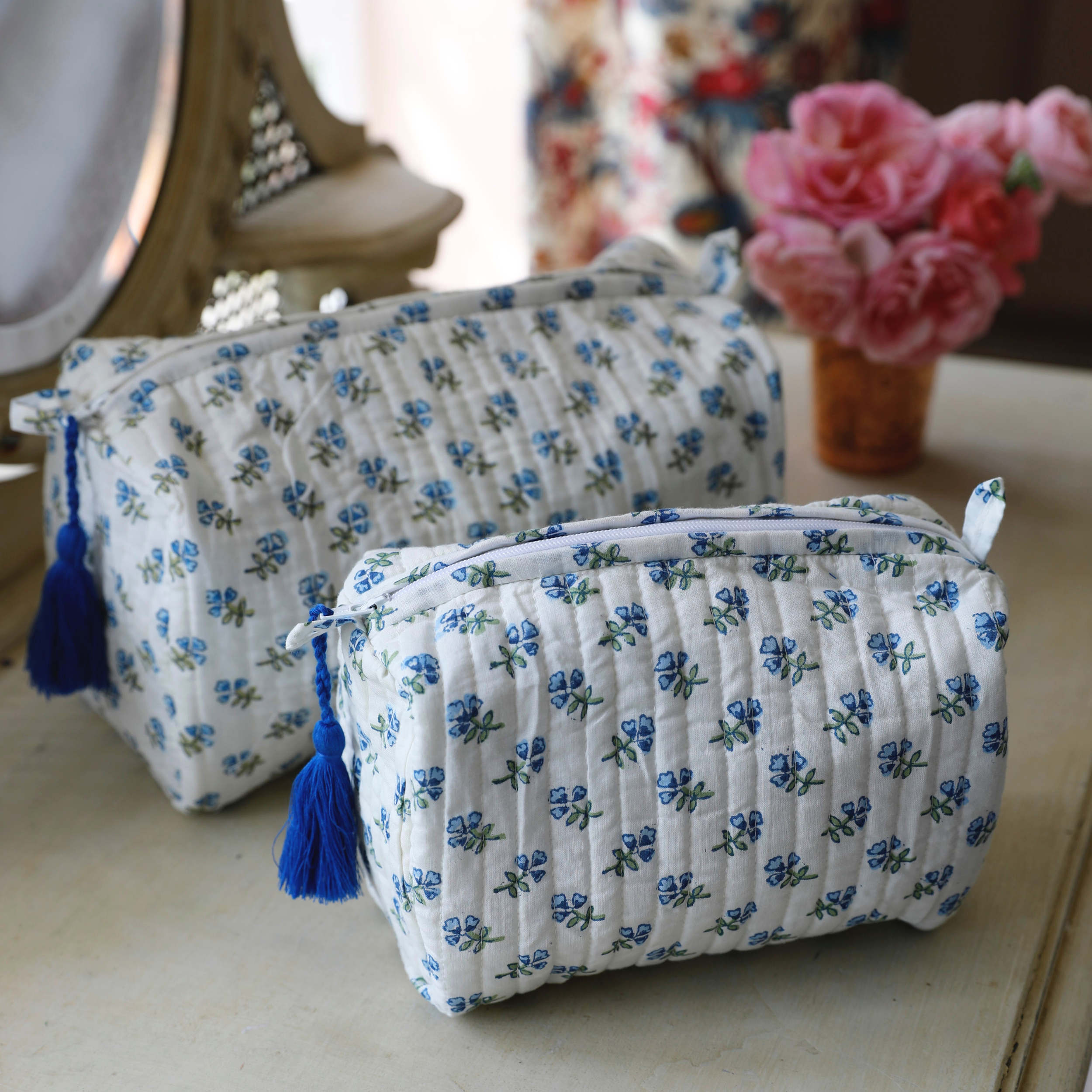 Blue Ditsy Wash Bag