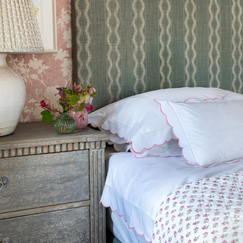 Pink Scallop Pillowcase