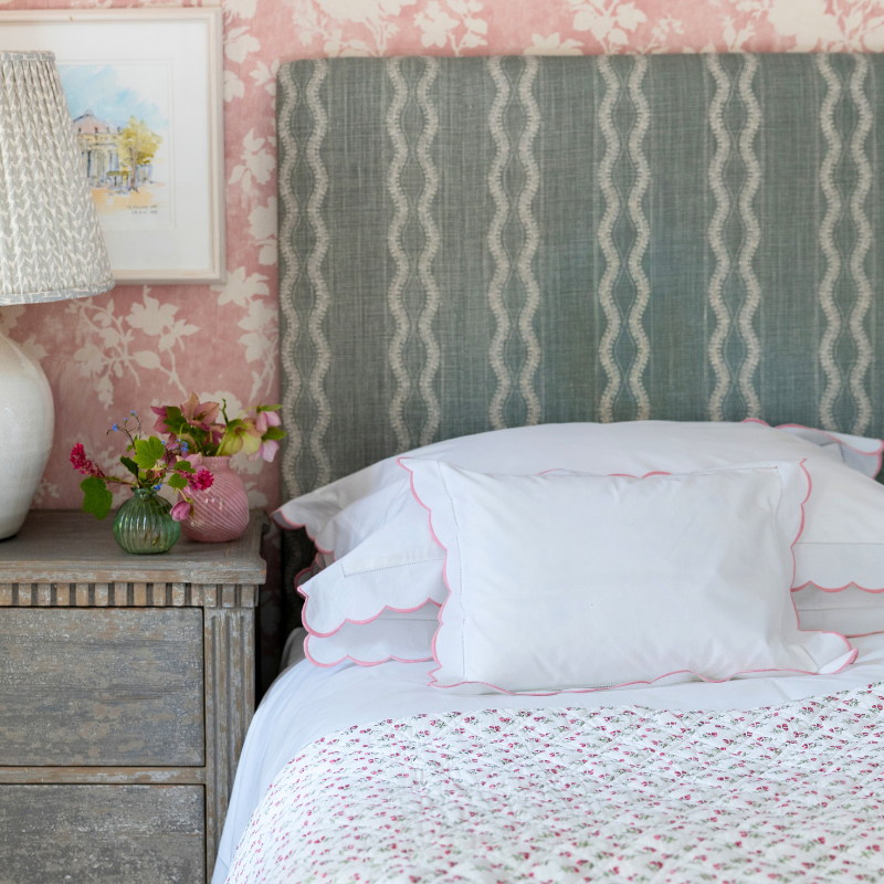 Pink Scallop Duvet Cover