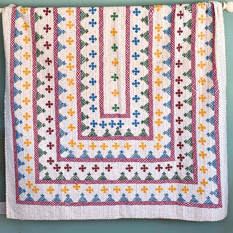 SINGLE KANTHA - PINK, BLUE, BLUE, YELLOW, GREEN, RUST