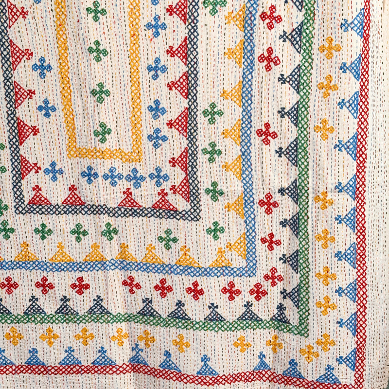 SINGLE KANTHA - RED, BRIGHT BLUE, YELLOW, GREEN, NAVY