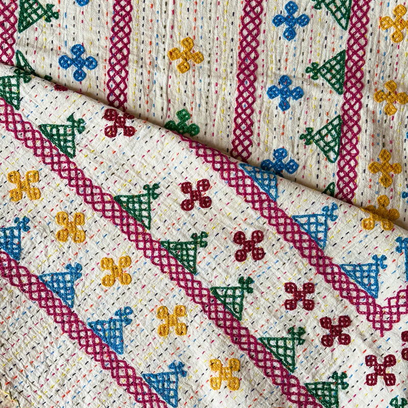 SINGLE KANTHA - PINK, BLUE, BLUE, YELLOW, GREEN, RUST