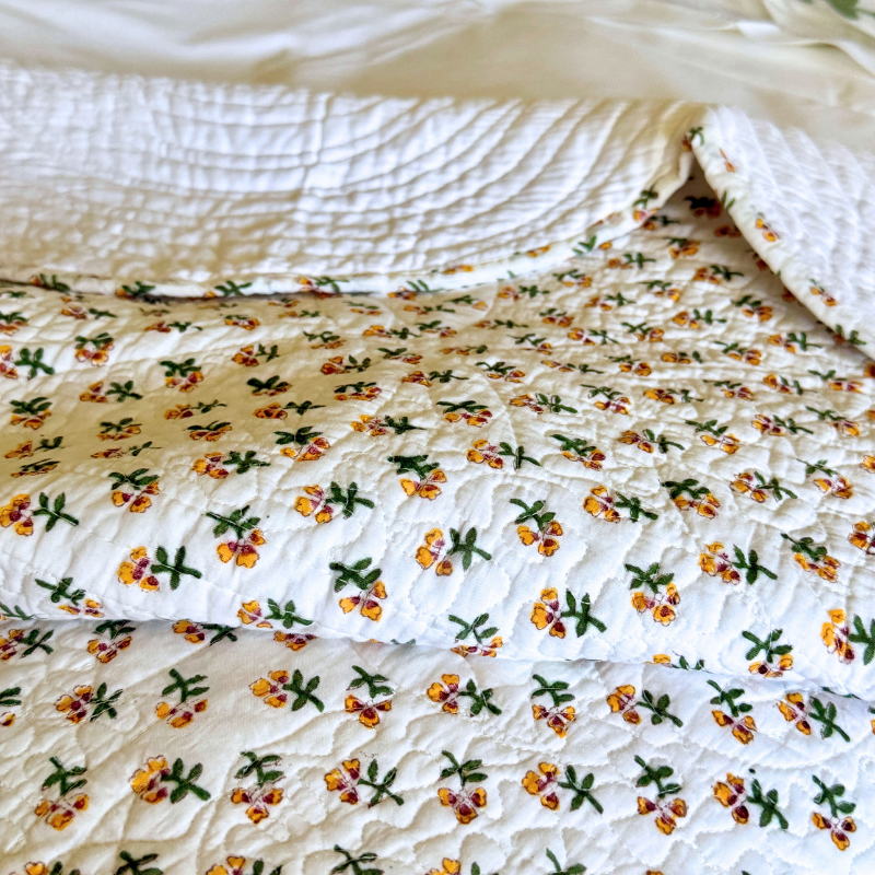 Yellow Ditsy Scalloped Bedspread