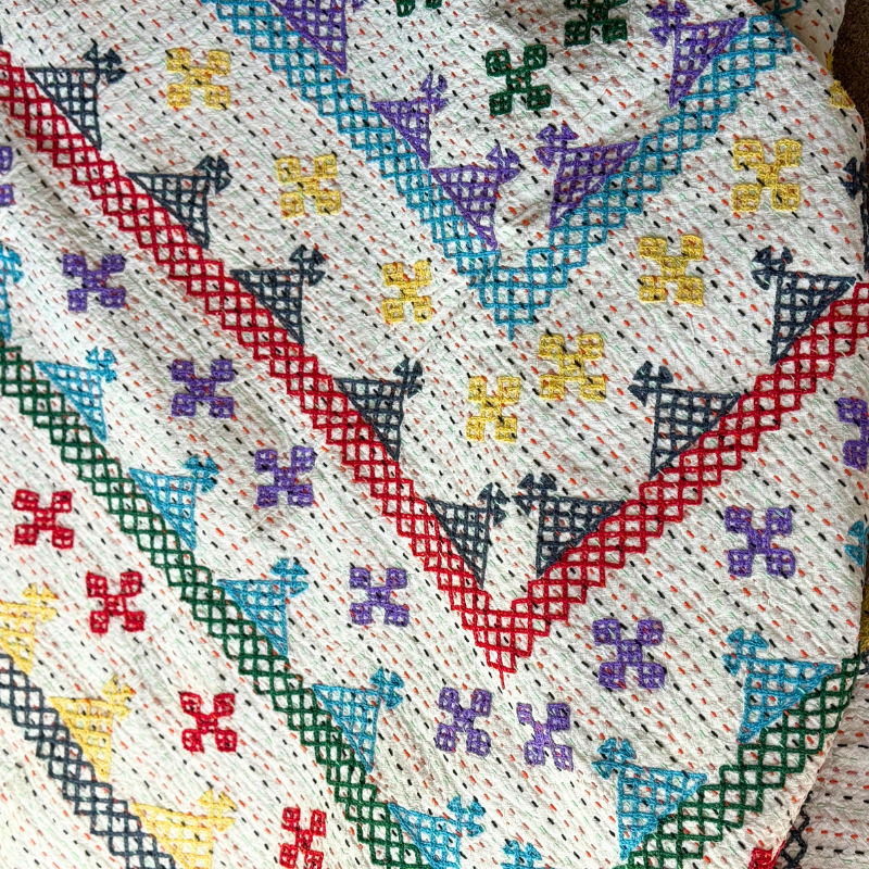 SINGLE KANTHA - GREY, YELLOW, RED, GREEN, TEAL, PURPLE