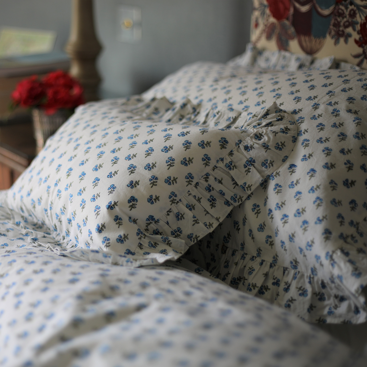 Retro Blue Ditsy Floral Duvet Cover