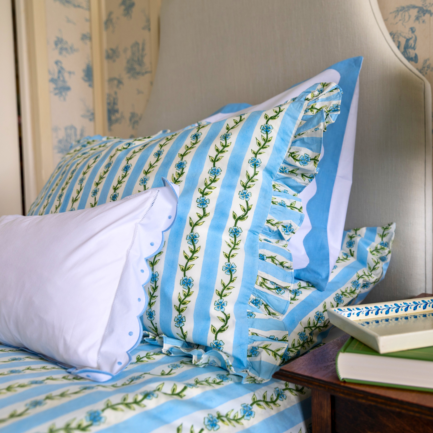 Floral Garland Pillowcase
