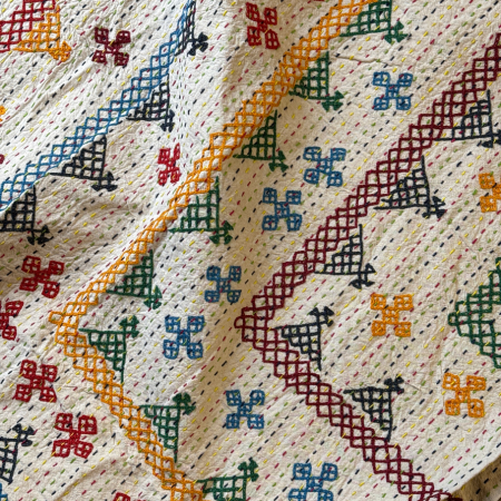 SINGLE KANTHA - RED, YELLOW, BLUE, GREEN,