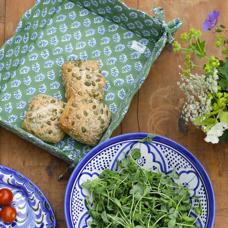 Apple Green Ditsy Scallop Tray