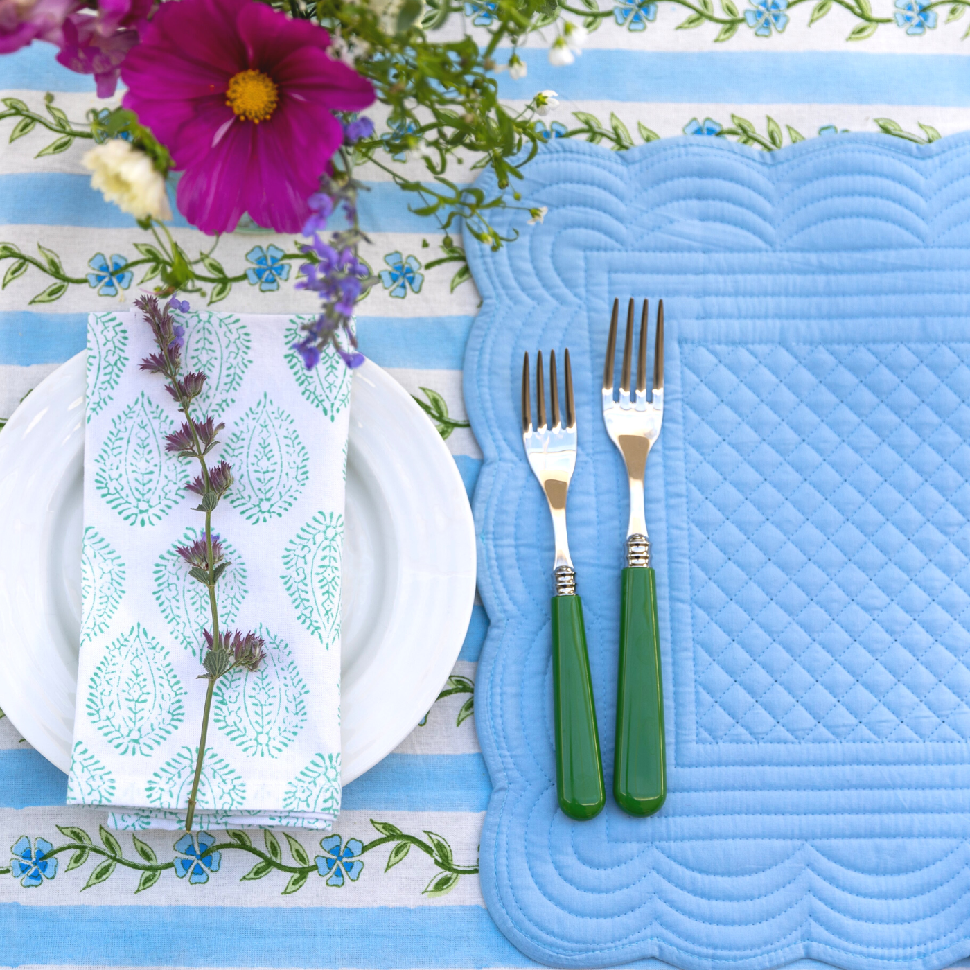 Blue Scallop Cotton Rectangle Quilted Placemat
