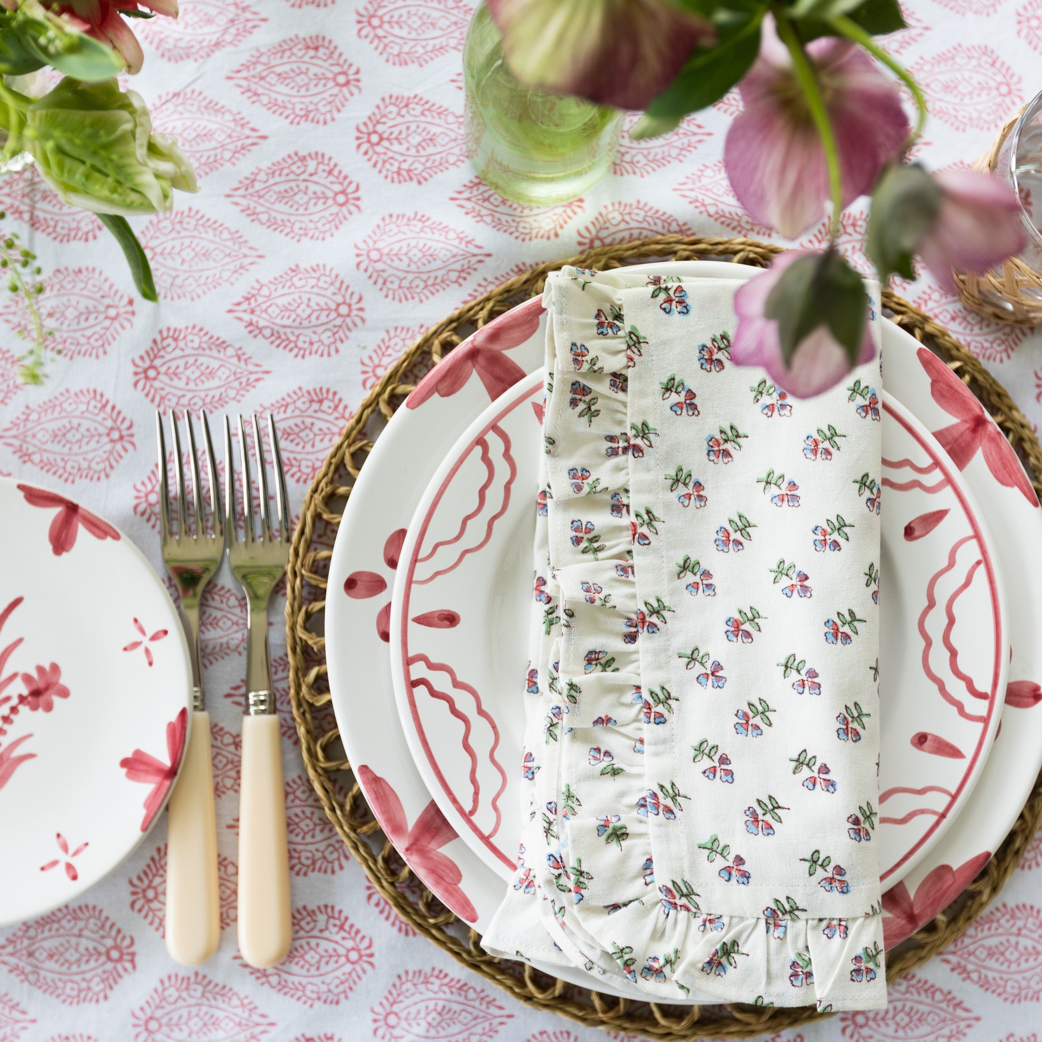 Cotton hand block printed floral napkin with ruffle edge