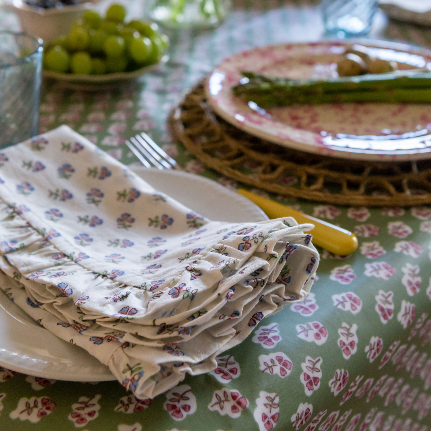 Multi Ditsy Ruffle Edge Floral Napkin