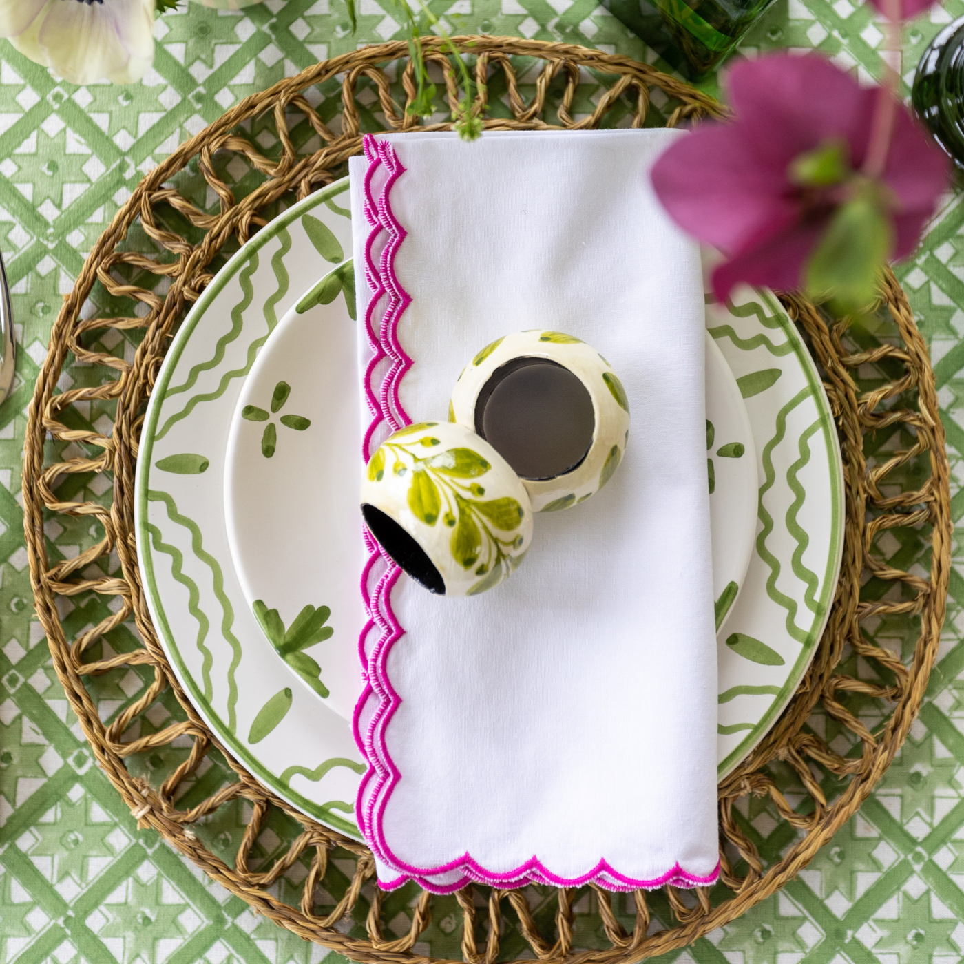 hot pink scallop napkin