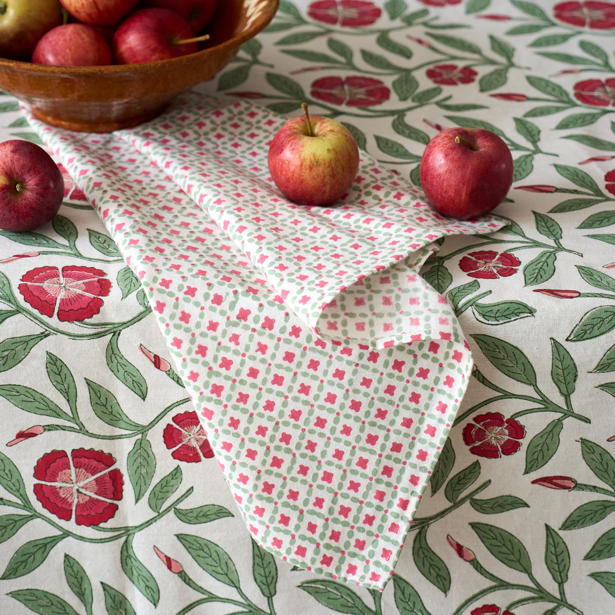 Rosanna Tablecloth