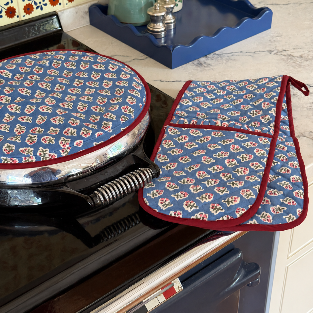 Azure Blue Ditsy AGA Cover