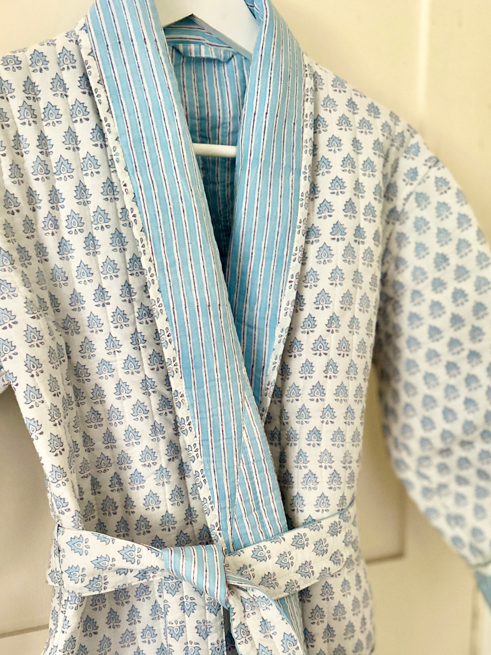 Adult Blue Pomily Dressing Gown