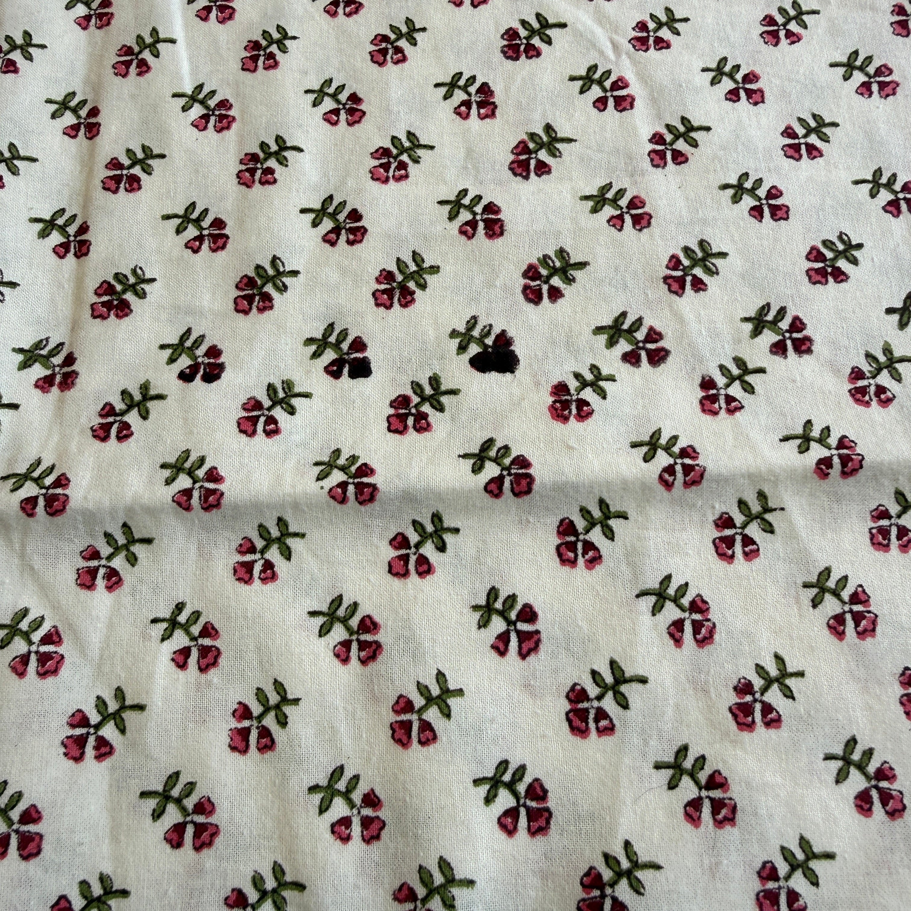 Seconds - Pink Ditsy Tablecloth (150 x 350cm)