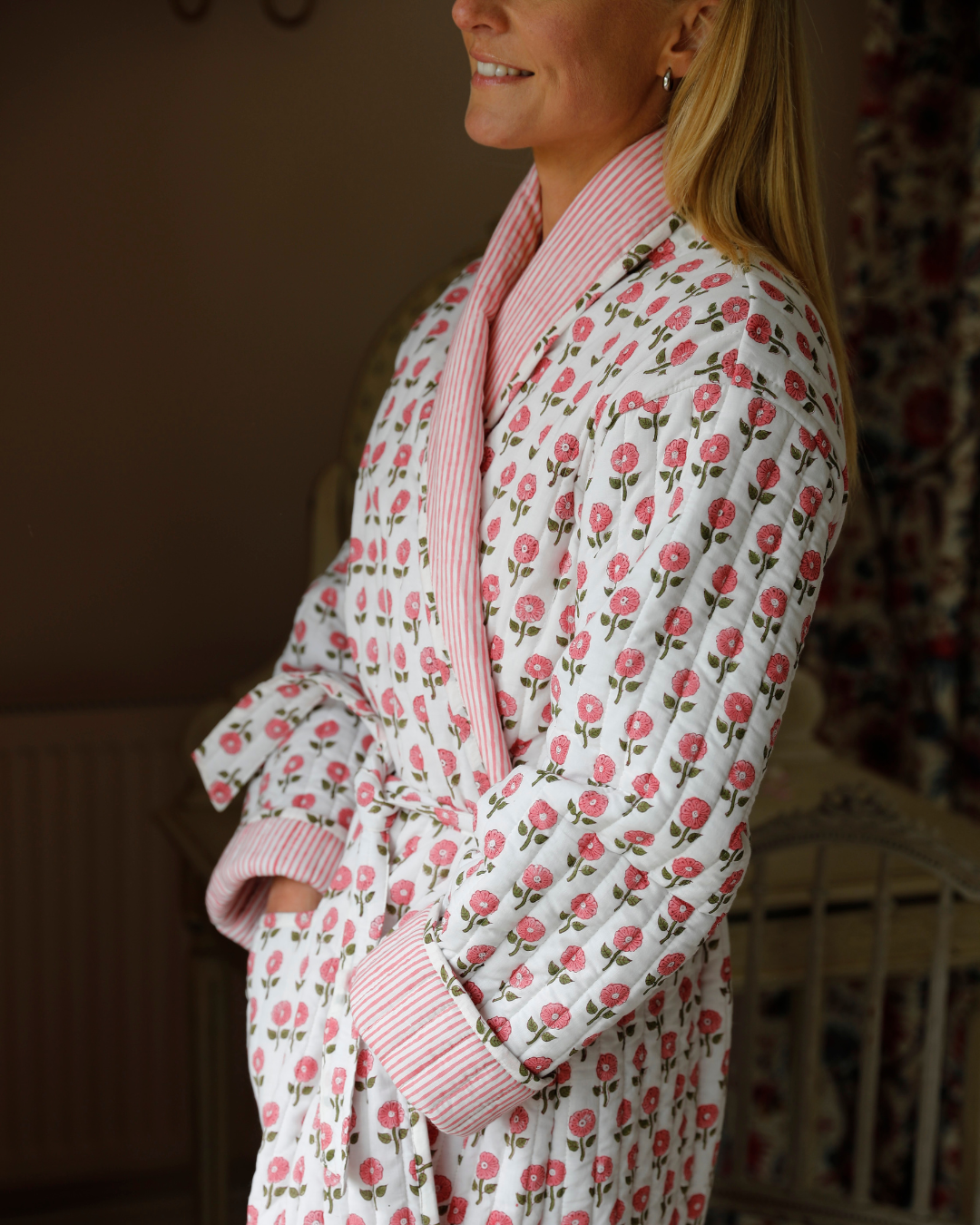 Adult Pink Daisy Dressing Gown