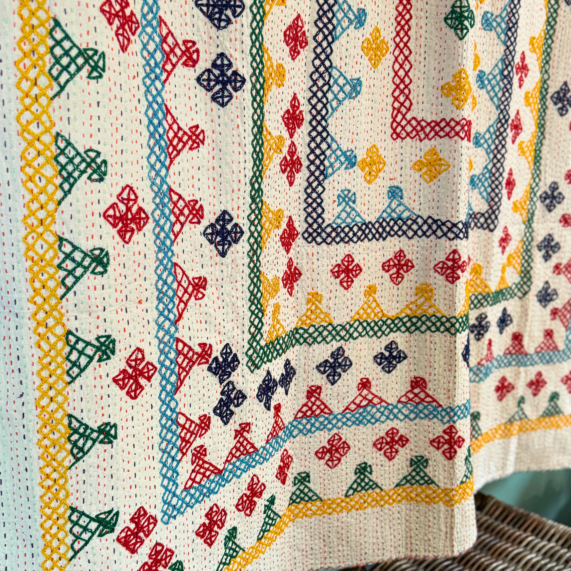 SINGLE KANTHA  - YELLOW, GREEN, RED, TEAL, NAVY