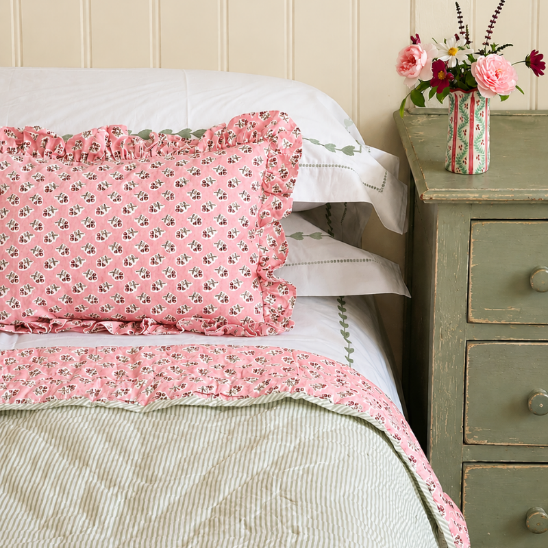 Rose Ditsy Quilt