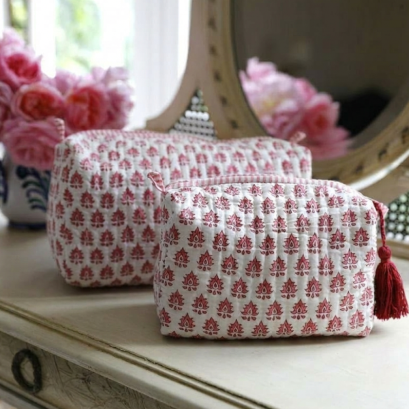 Pink Pomily Wash Bag