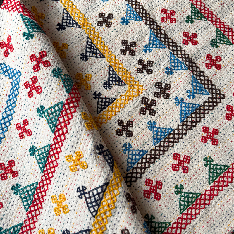 SINGLE KANTHA  - RED, BLACK, BLUE, GREEN, YELLOW