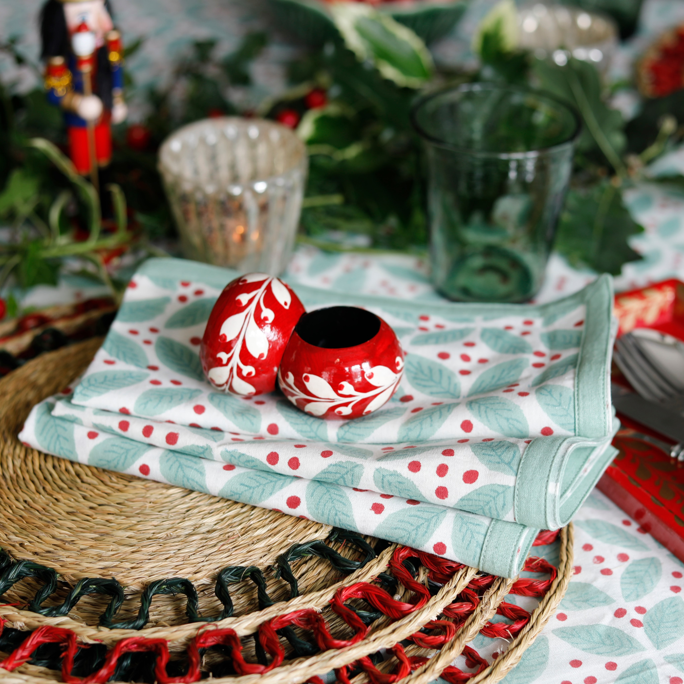 Red Berry Napkin - Set of 4