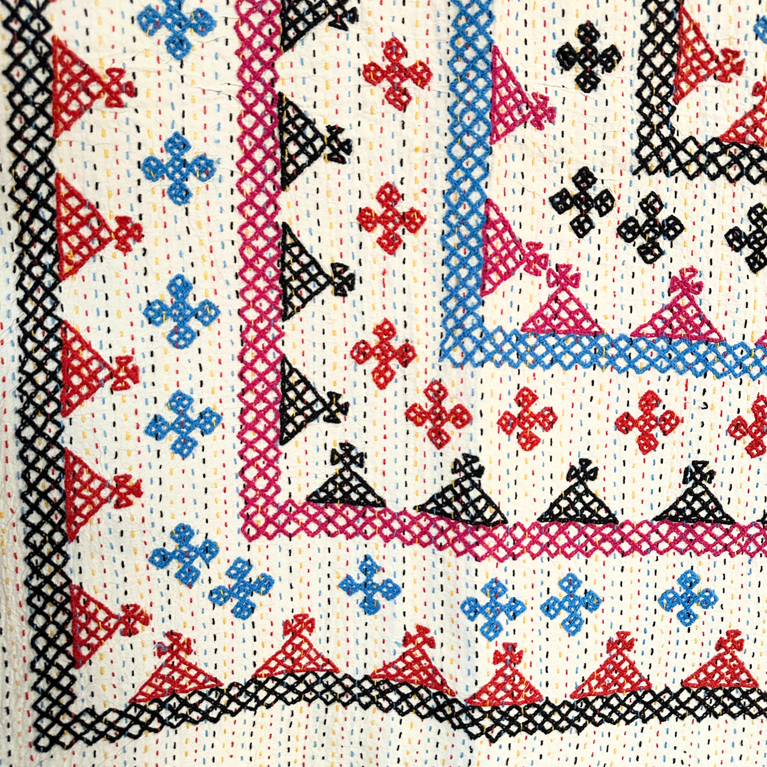 SINGLE KANTHA - BLACK, RED, BLUE, PINK