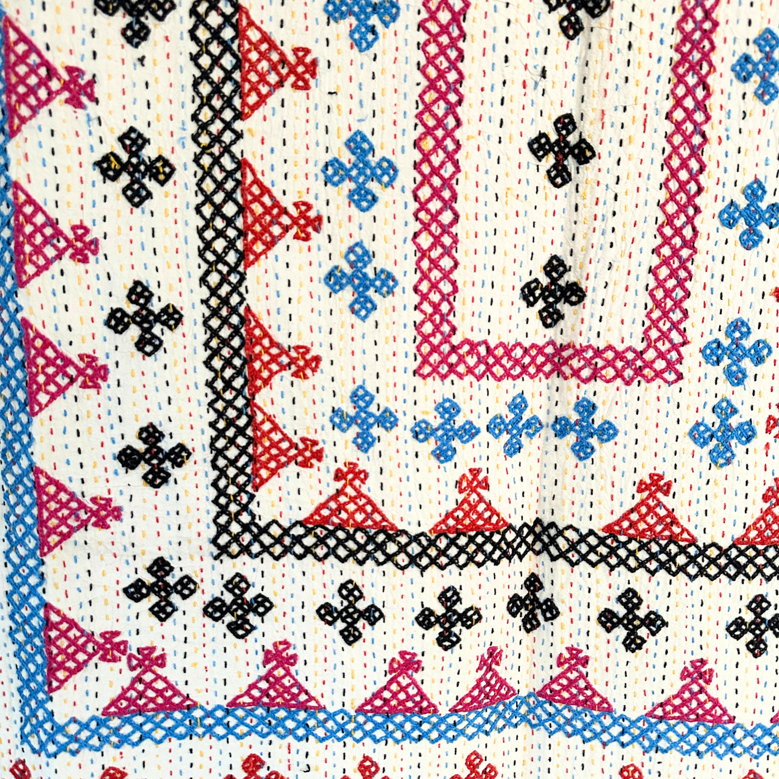 SINGLE KANTHA - BLACK, RED, BLUE, PINK