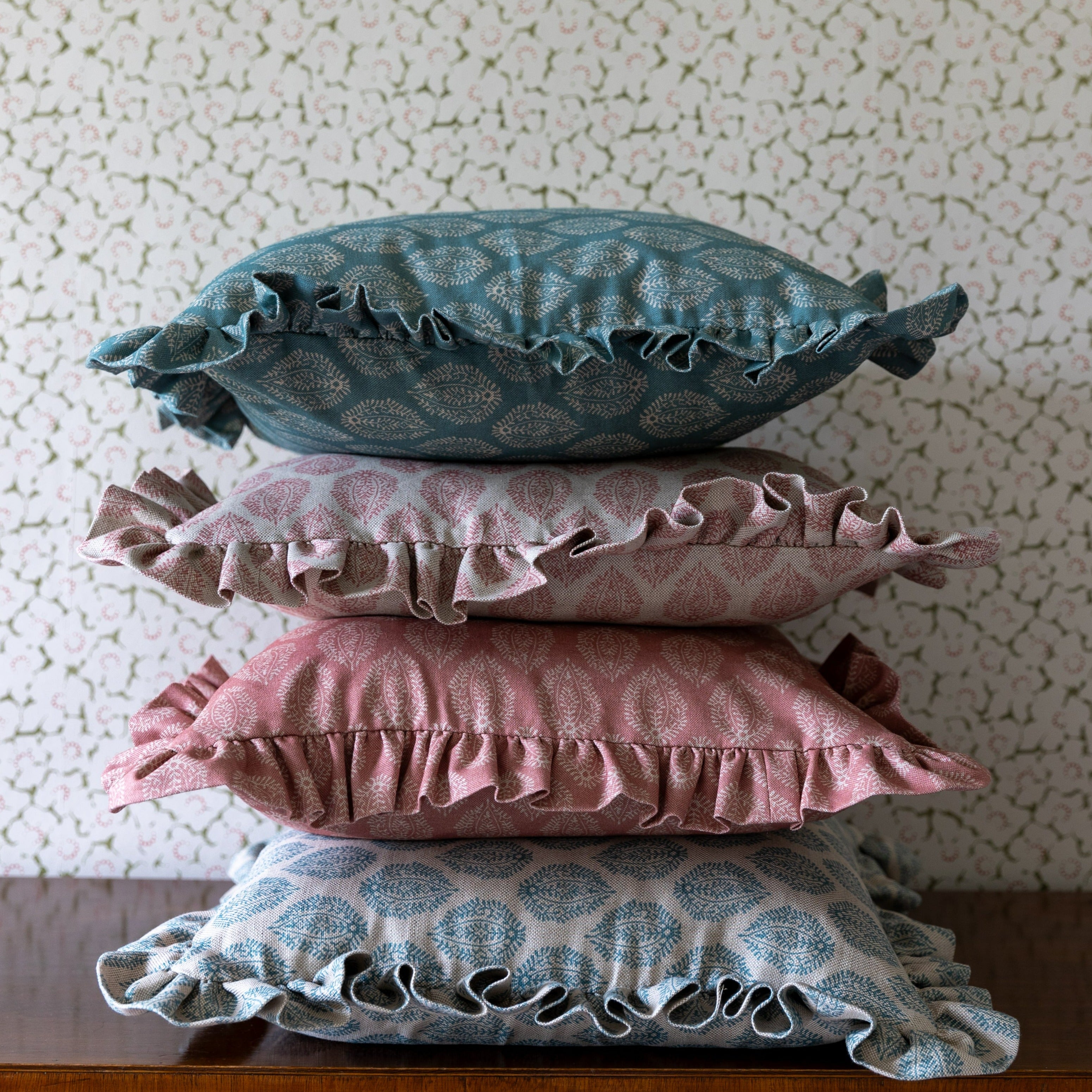 Leaf Linen Ruffle Cushions